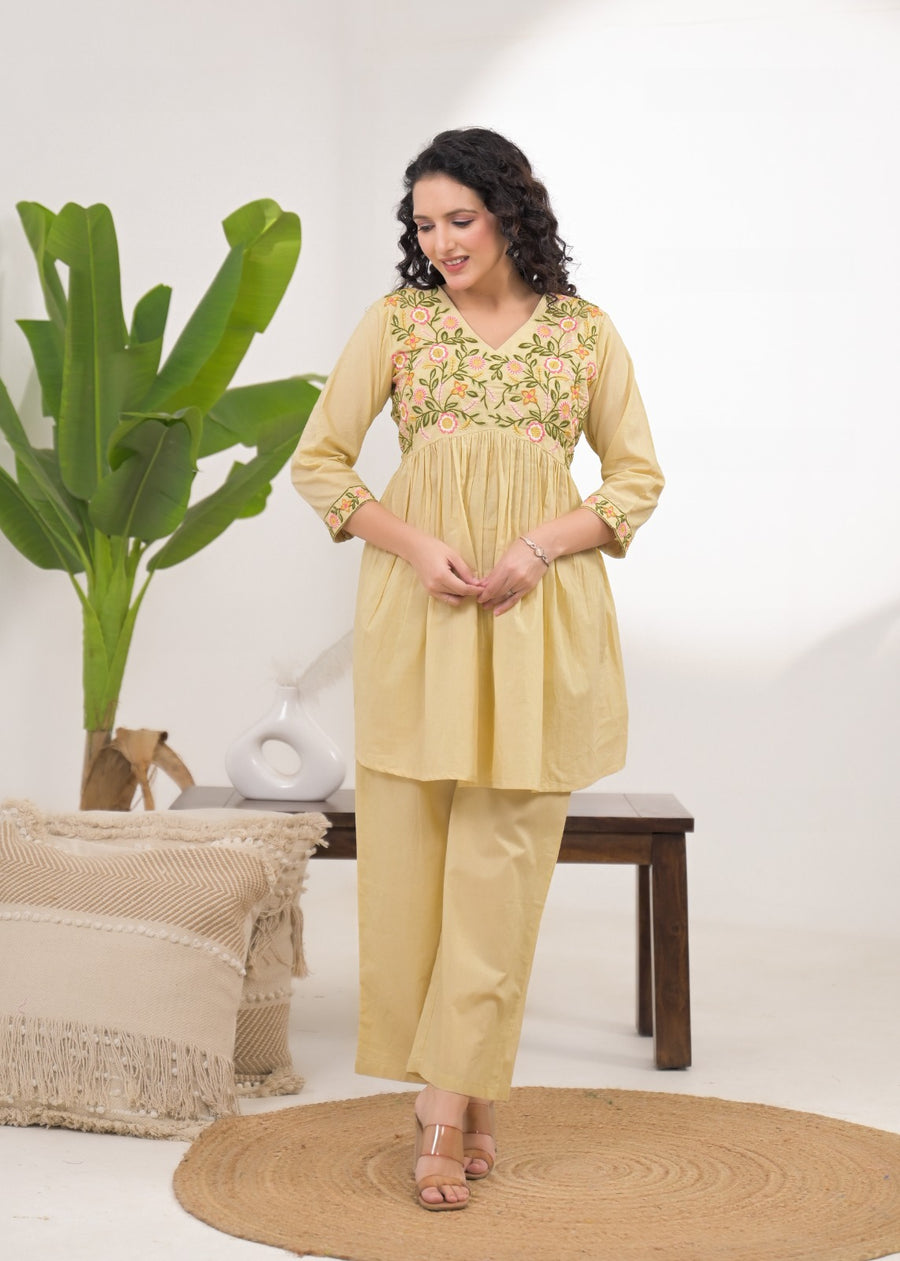 Women Embroidered V-Neck Peplum Style Kurta Pant Set