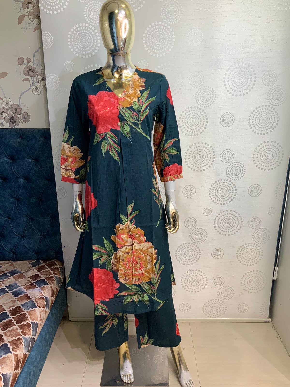 Women Floral Printed V-Neck A-Line Kurta with Pant Set