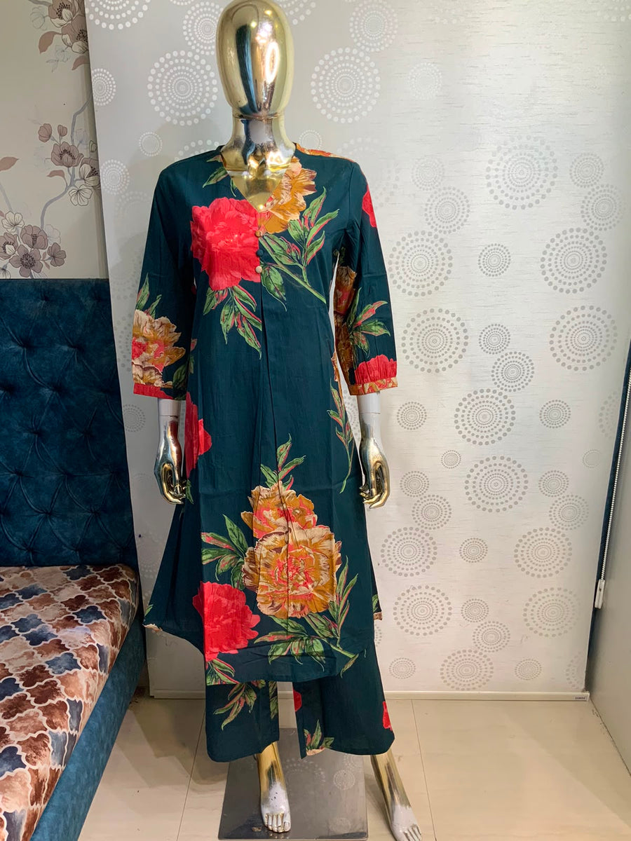 Women Floral Printed V-Neck A-Line Kurta with Pant Set