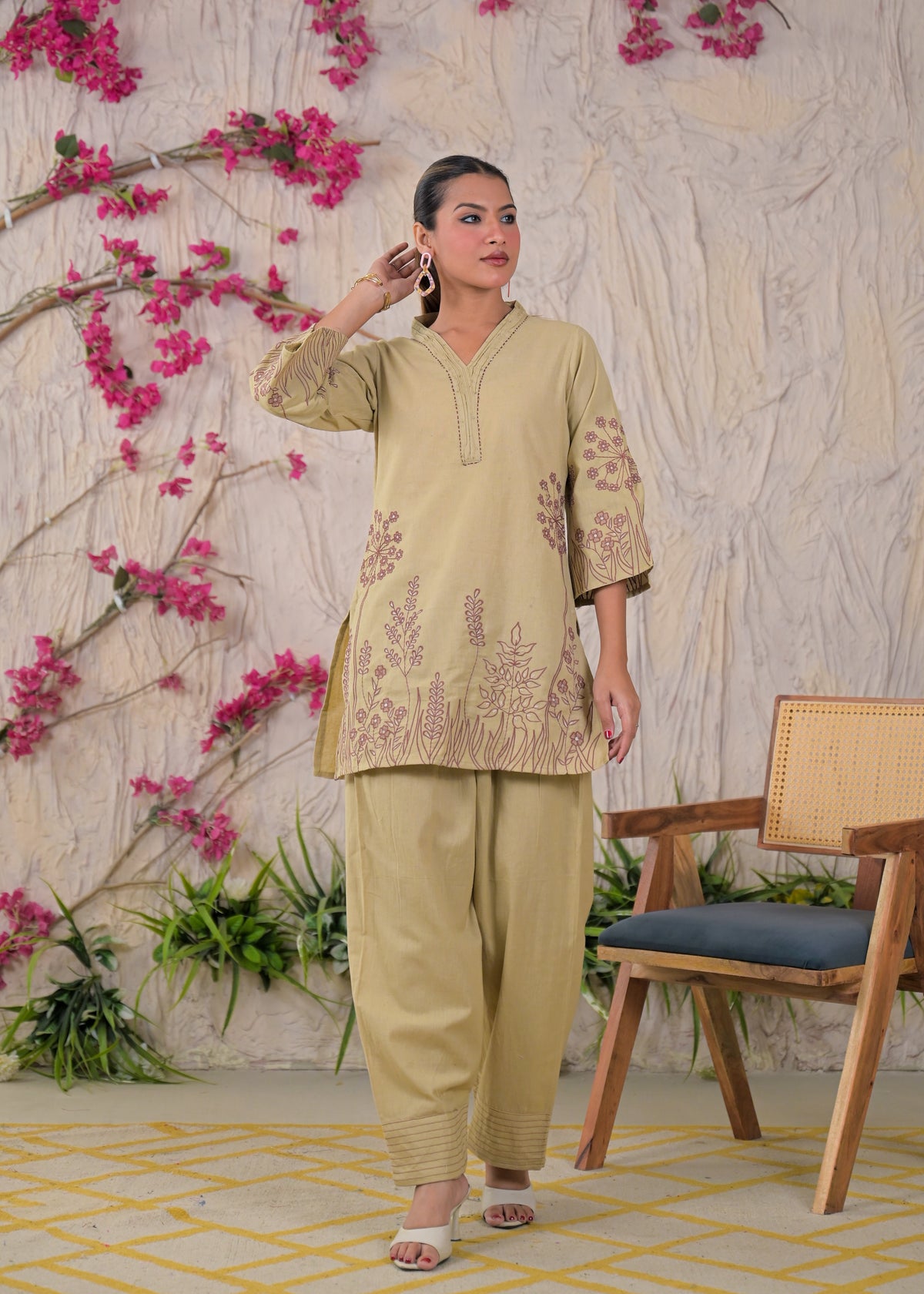 Floral Embroidered V-Neck Kurta Pant Set