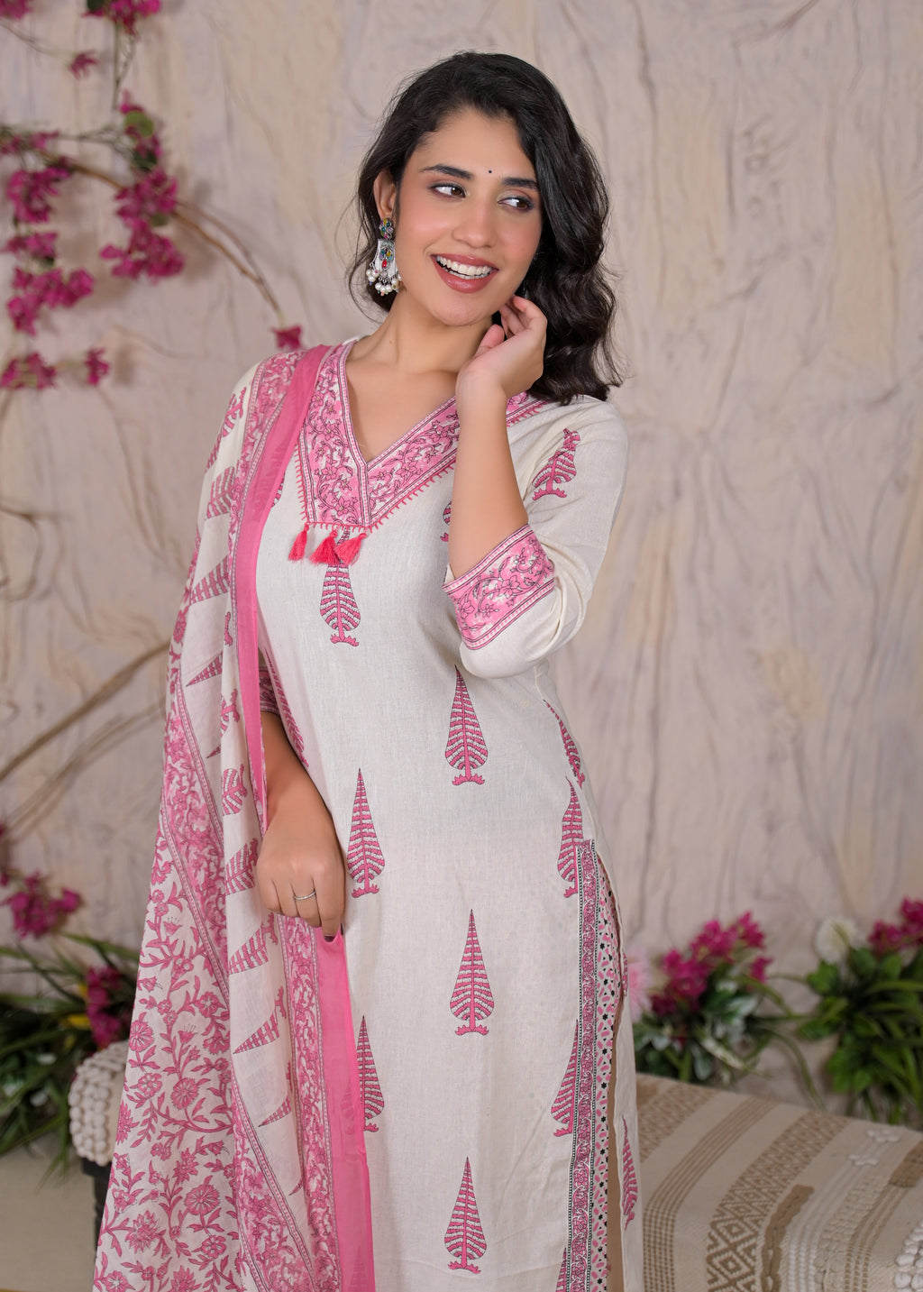 Women Jaipuri Block Printed 3 Piece Straight Kurta Pant Set with Dupatta