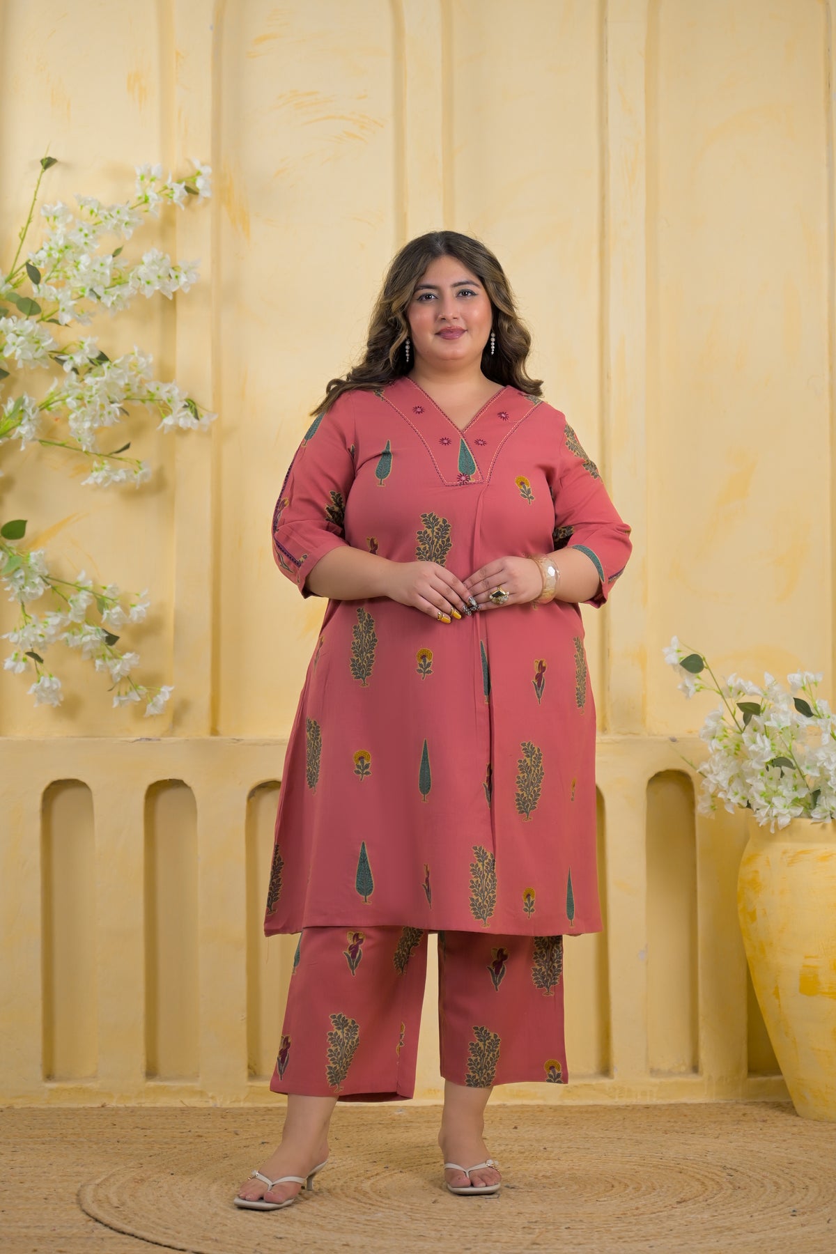 Women Ethnic Motif Printed V-Neck A-Line Kurta with Pant - 2 Piece Set