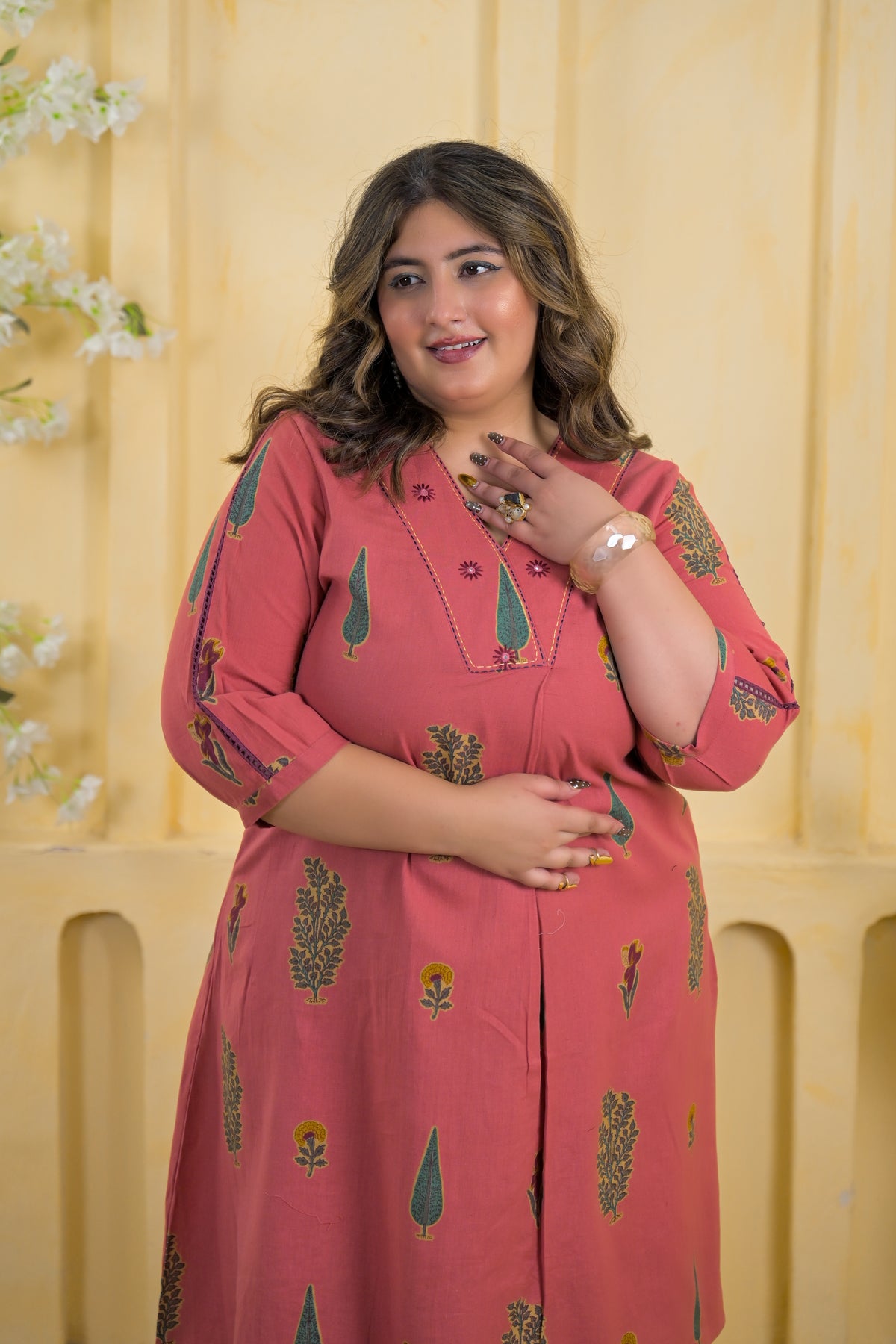Women Ethnic Motif Printed V-Neck A-Line Kurta with Pant - 2 Piece Set
