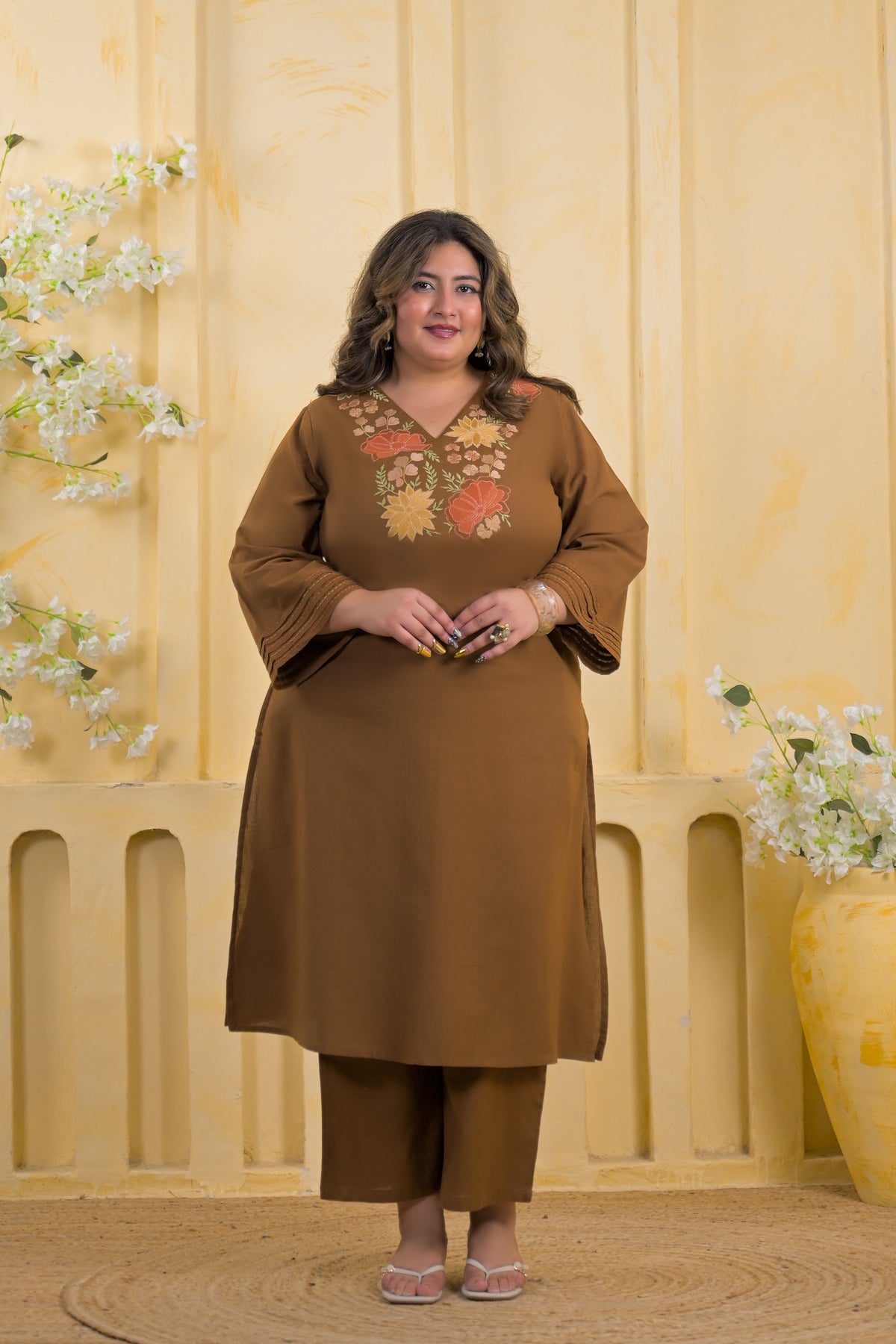 Women Floral Embroidered Yoke V-Neck Straight Kurta with Pant - 2 Piece Set