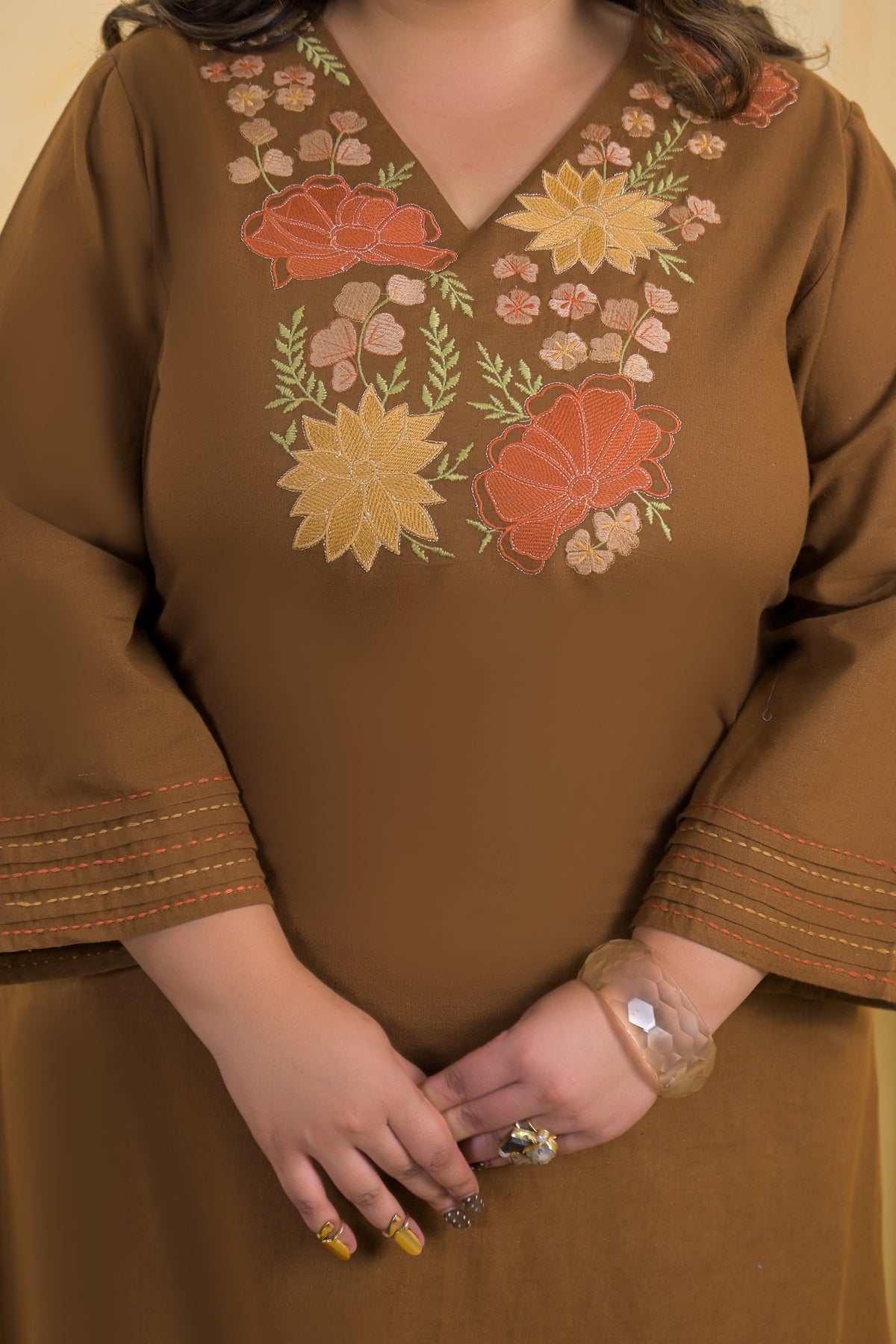 Women Floral Embroidered Yoke V-Neck Straight Kurta with Pant - 2 Piece Set