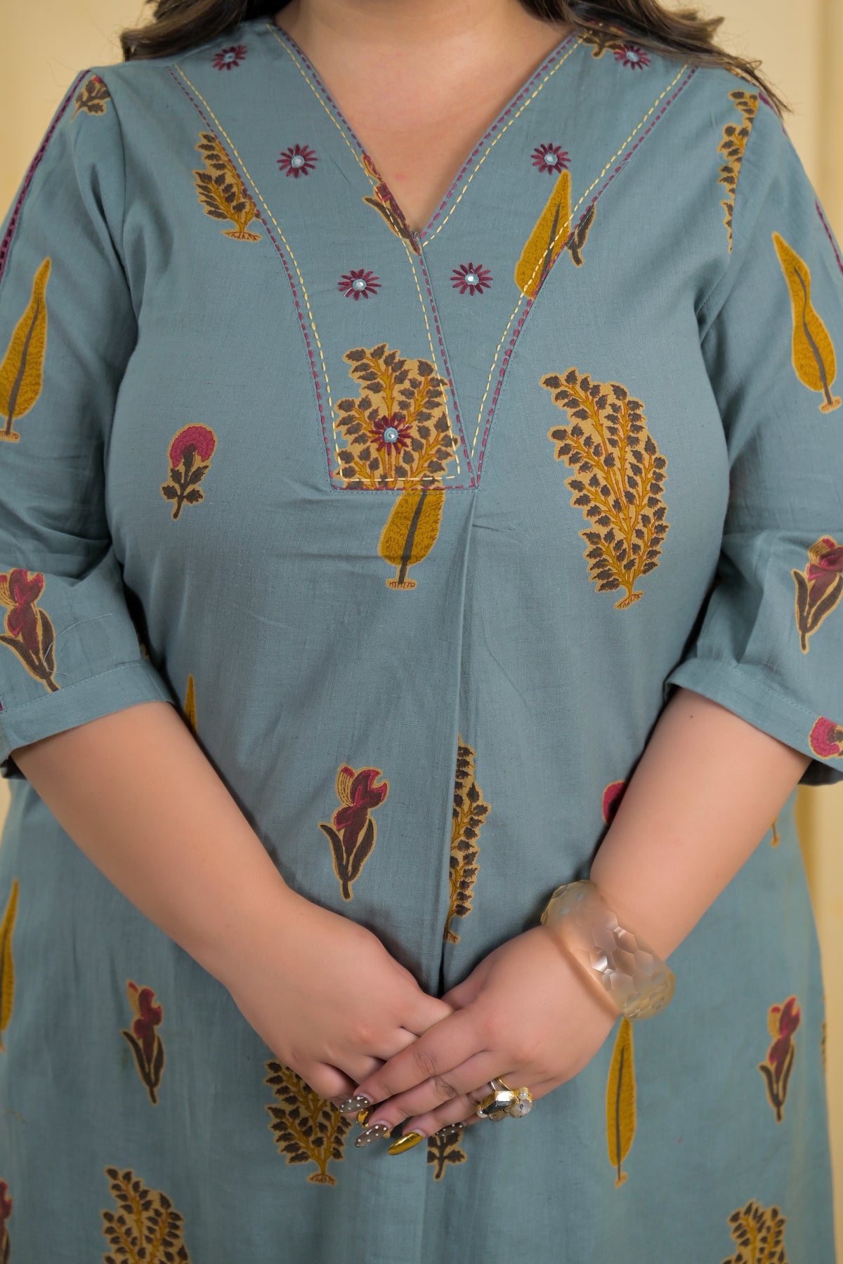 Women Ethnic Motif Printed V-Neck A-Line Kurta with Pant - 2 Piece Set