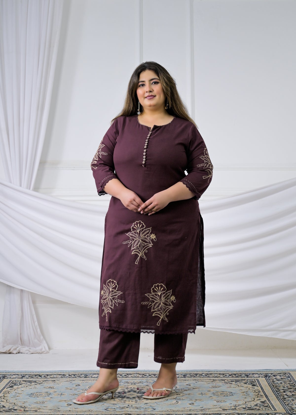 Women Floral Embroidered Straight Kurta with Pant - 2 Piece Set