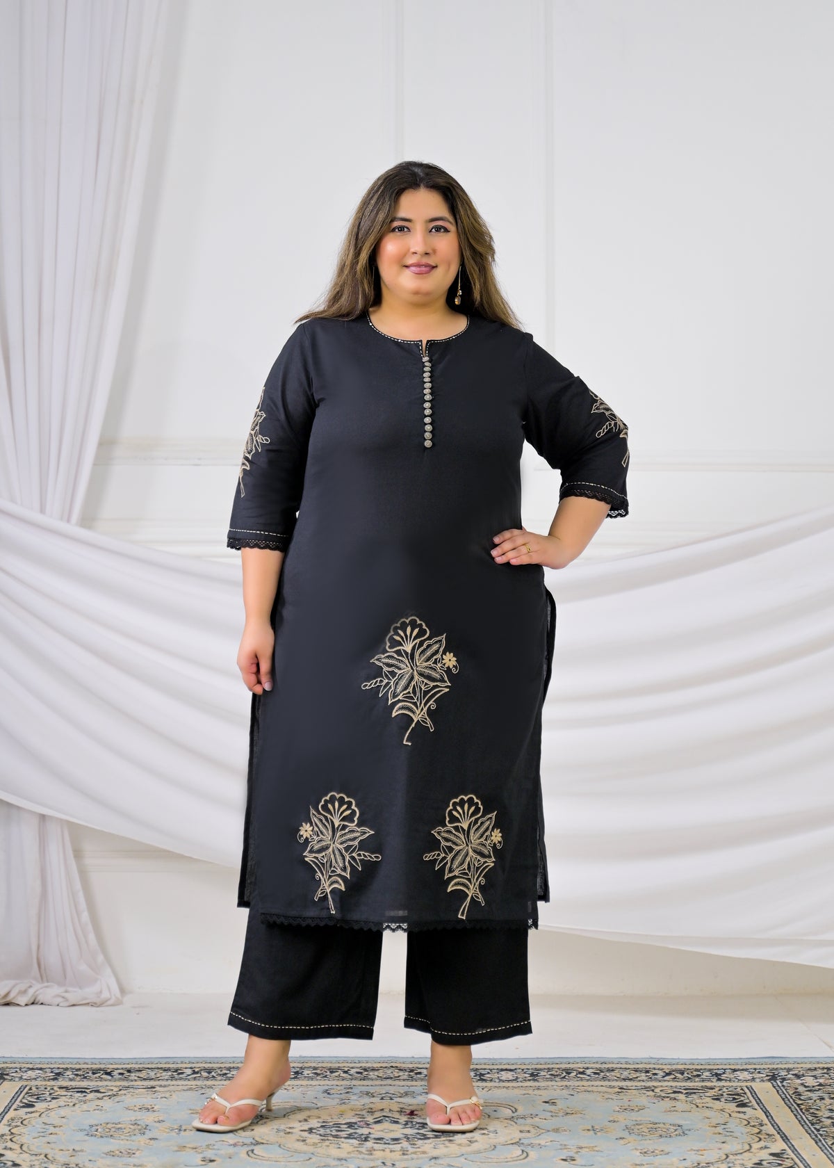 Women Floral Embroidered Straight Kurta with Pant - 2 Piece Set