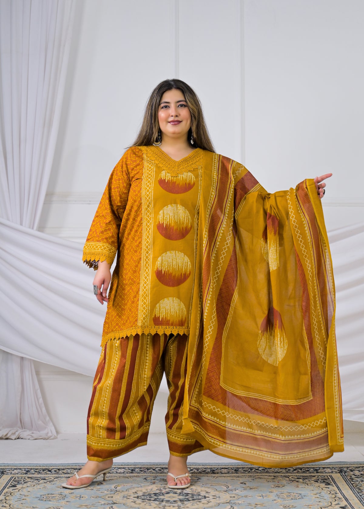 Women Geometric Circle Printed Lace Work Kurta with Salwar Pant & Dupatta - 3 Piece Suit Set