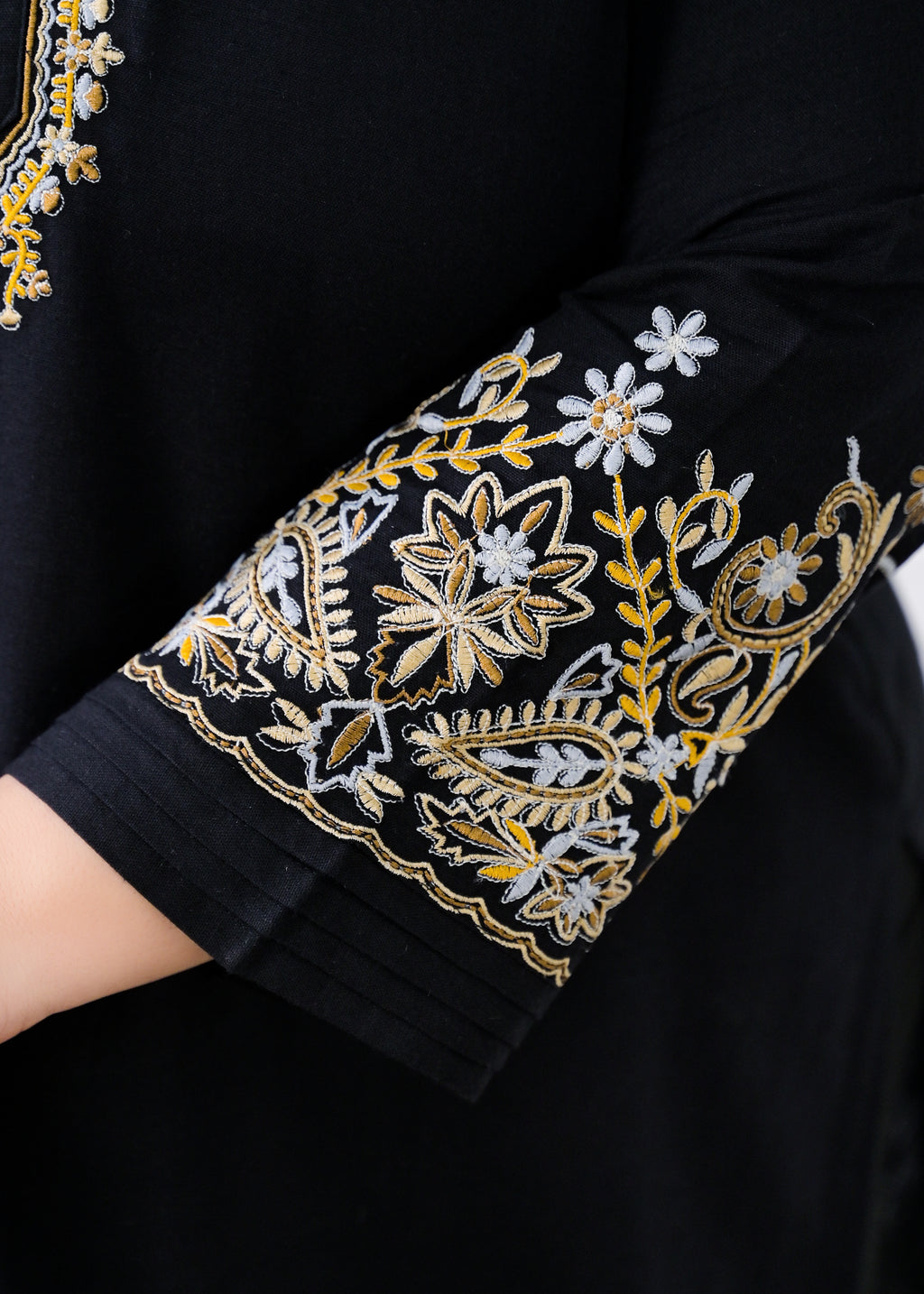 Women Embroidered Mandarin Neck Straight Kurta with Pant and Printed Dupatta - 3 Piece Set