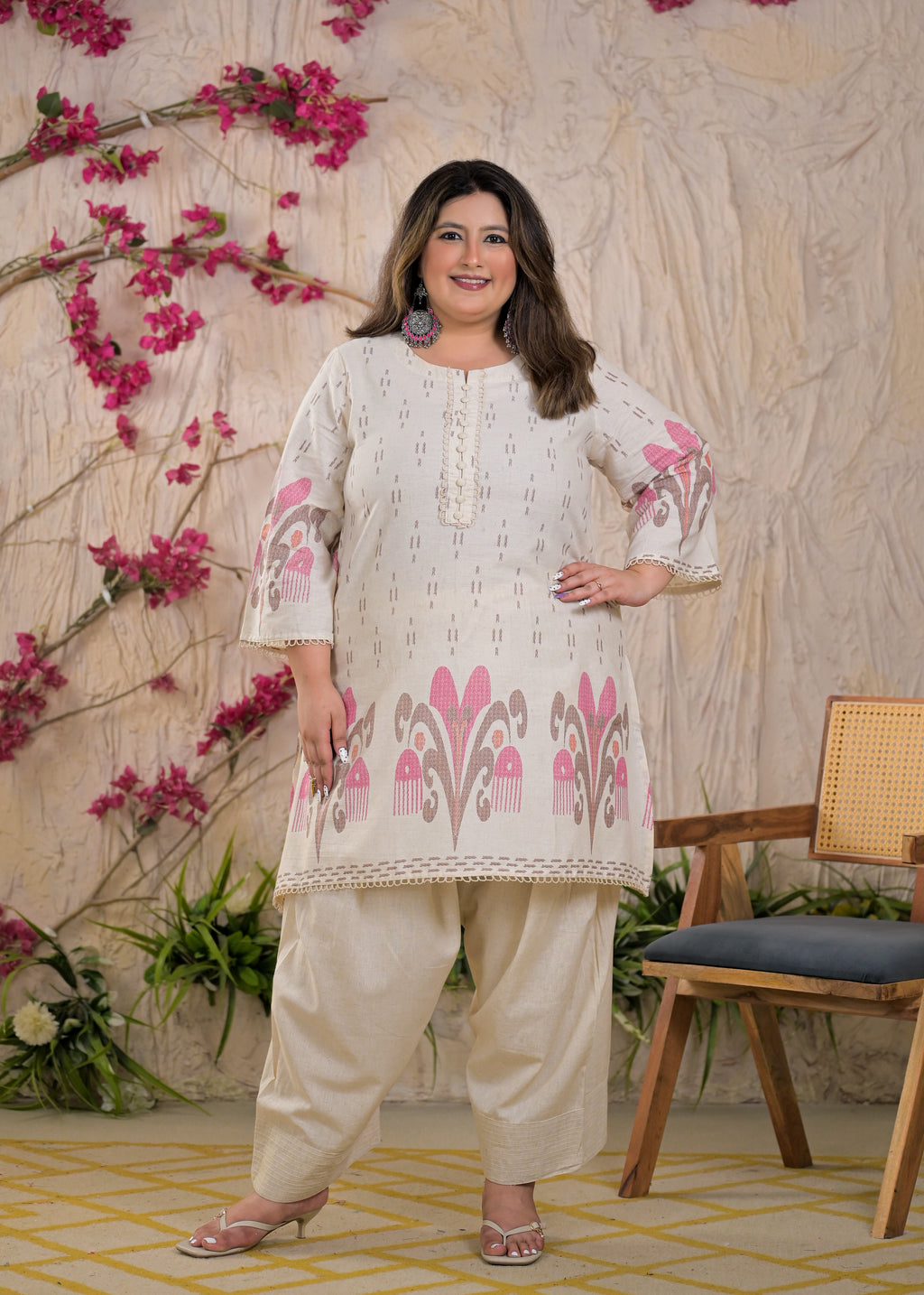 Women Ikat Motif 2 Piece Kurta Set