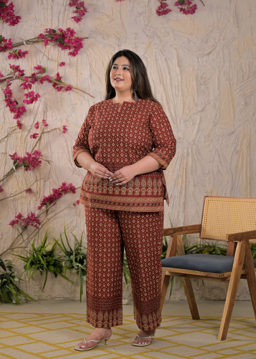 Women Bandhani Print 2 Piece Co-Ord Set with Wide Leg Pants