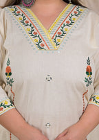 Women Floral Embroidered 3 Piece Kurta Set