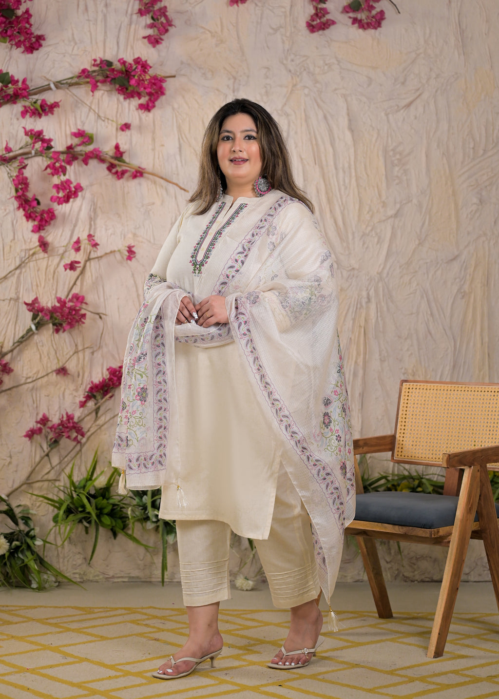 Women Embroidered 3 Piece Kurta Set