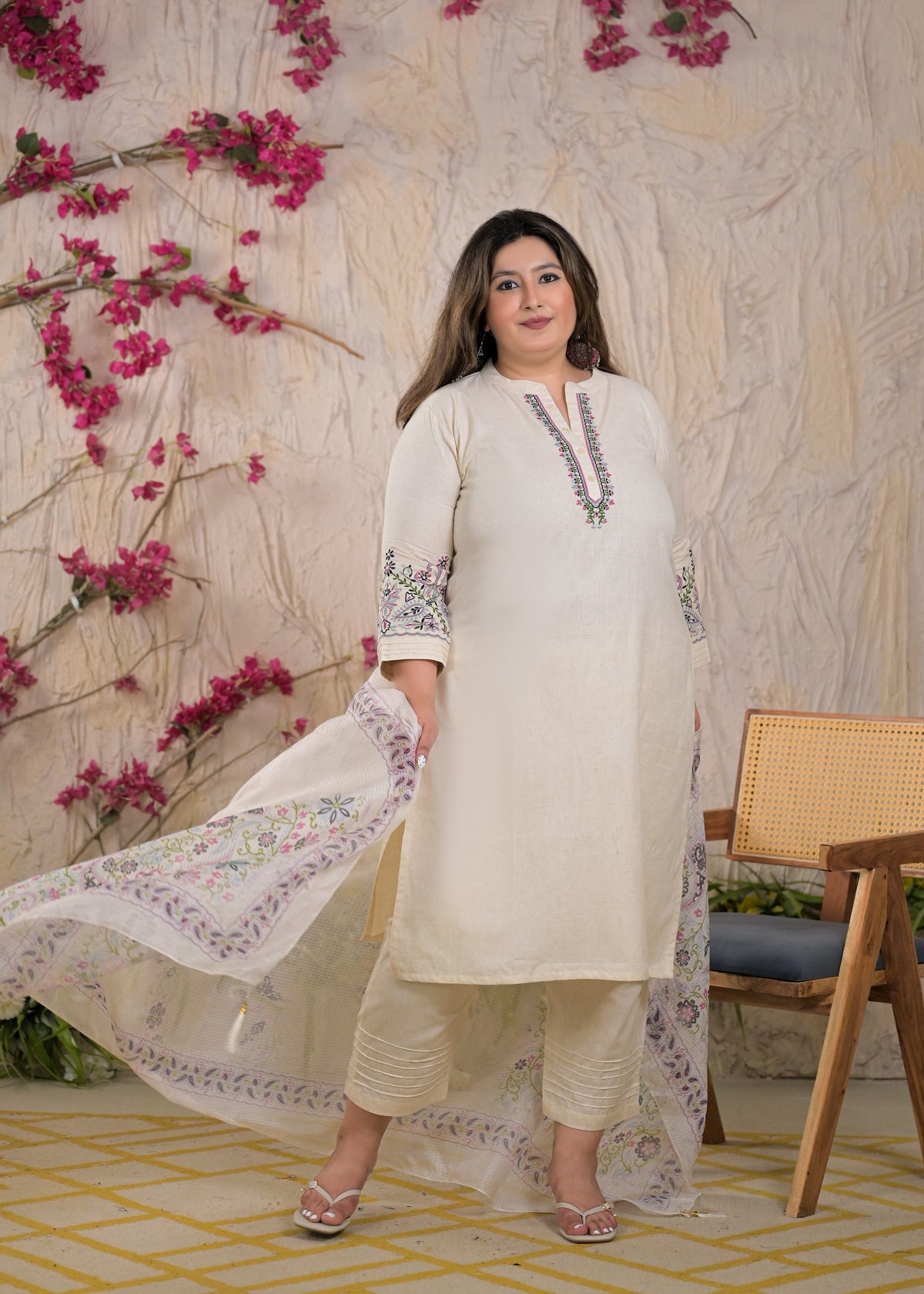 Women Embroidered 3 Piece Kurta Set