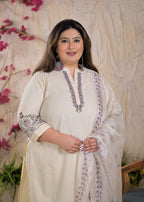 Women Embroidered 3 Piece Kurta Set