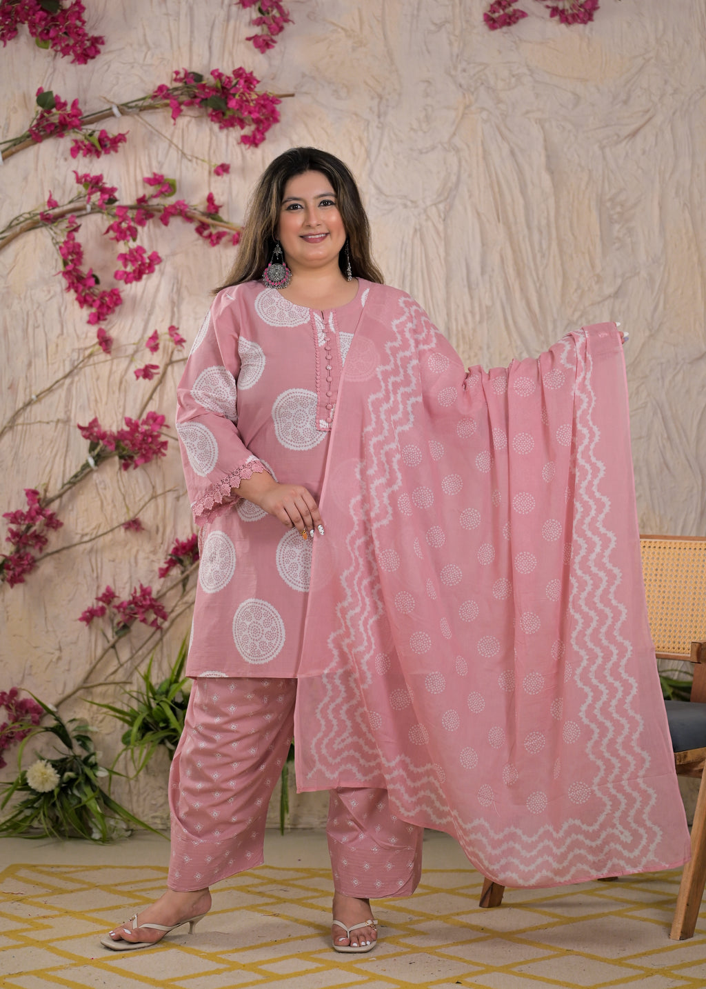 Women Ethnic Circle Printed 3 Piece Kurta Set