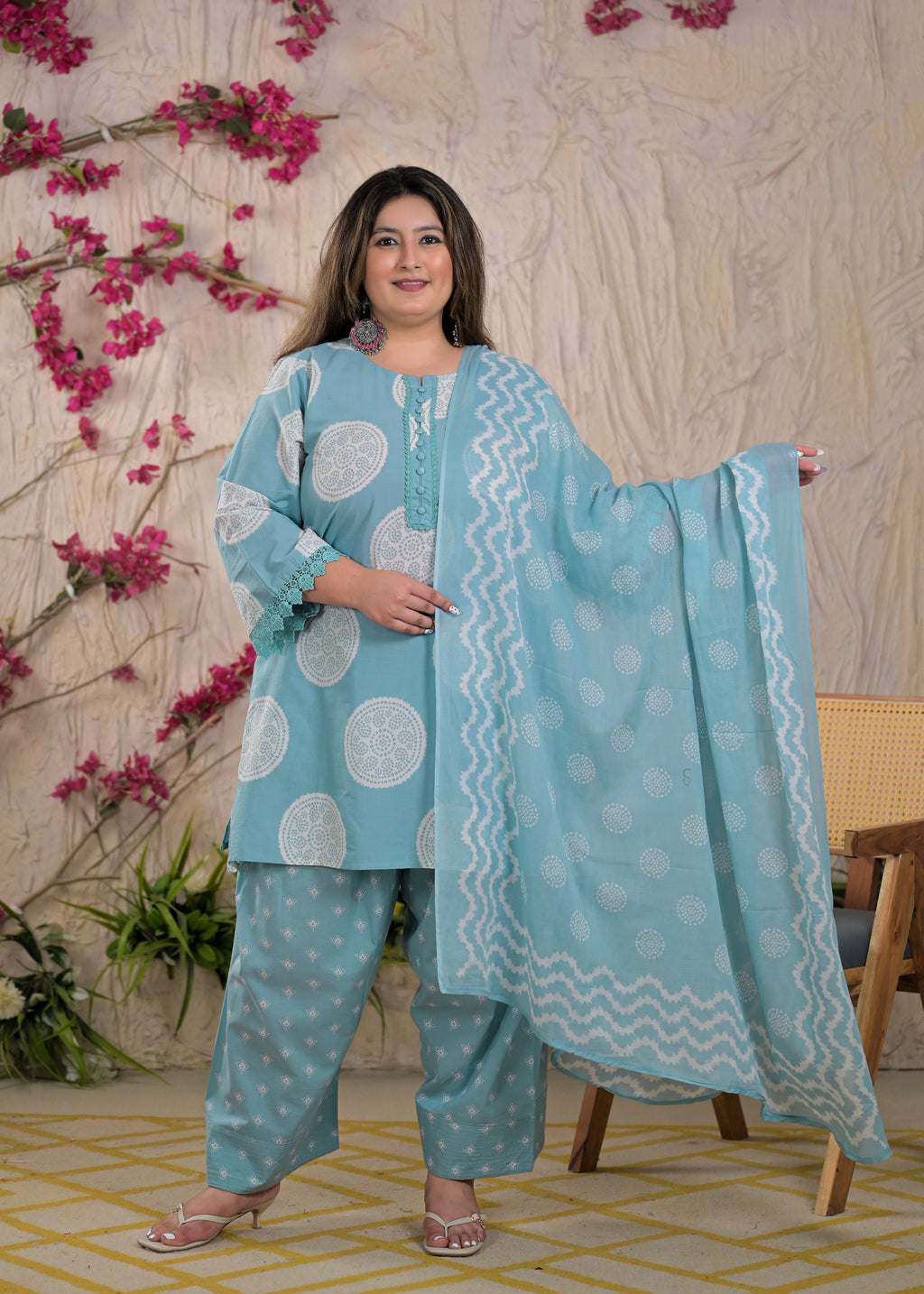 Women Ethnic Circle Printed 3 Piece Kurta Set