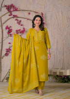 Women Yoke Work Kurta 3 Piece Set with Dupatta