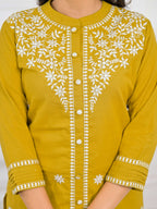 Women Chikankari Embroidered Kurta Pant Set