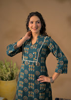 Women Bandhani Print 2-Piece Kurti Pant Set