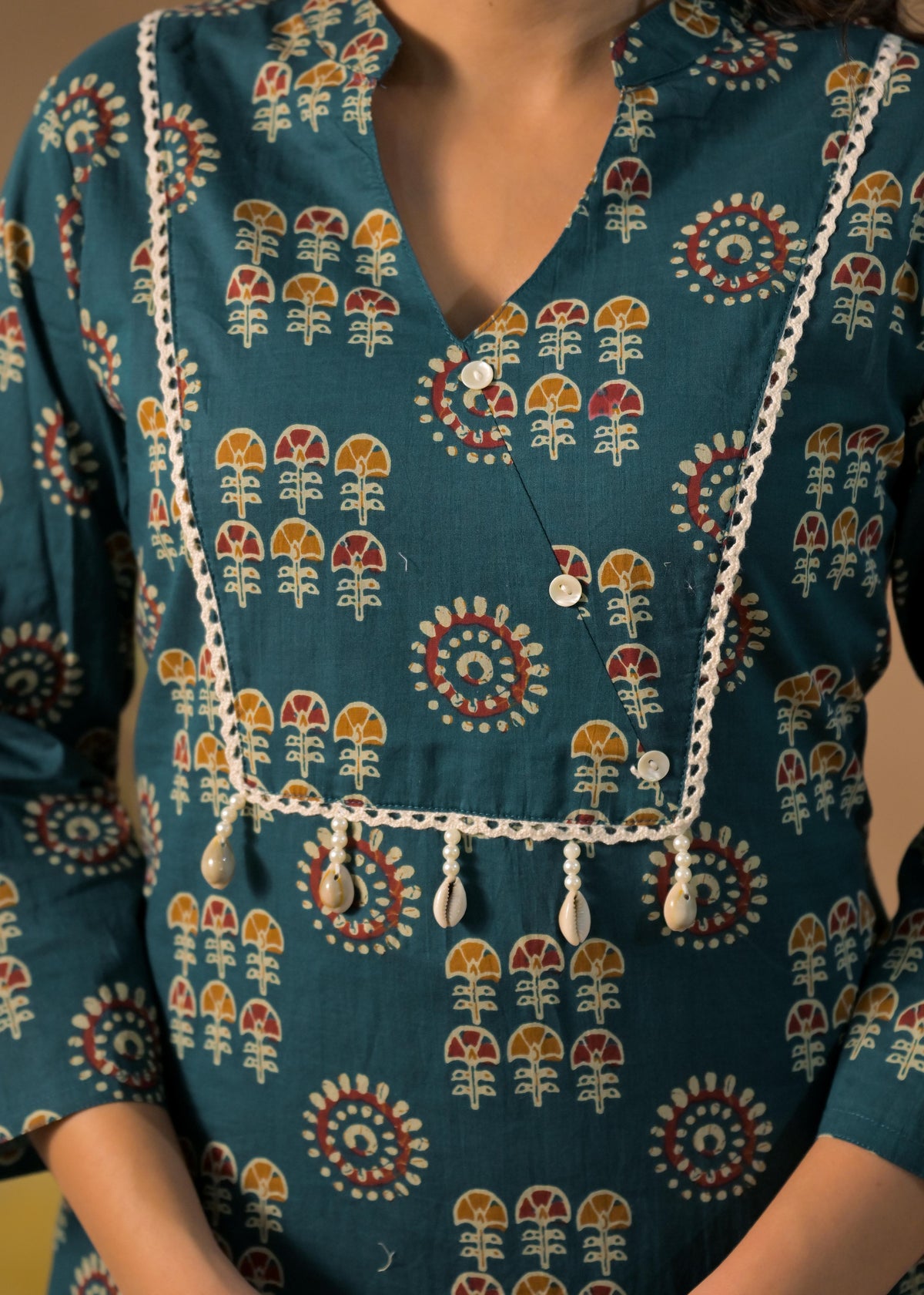 Women Bandhani Print 2-Piece Kurti Pant Set