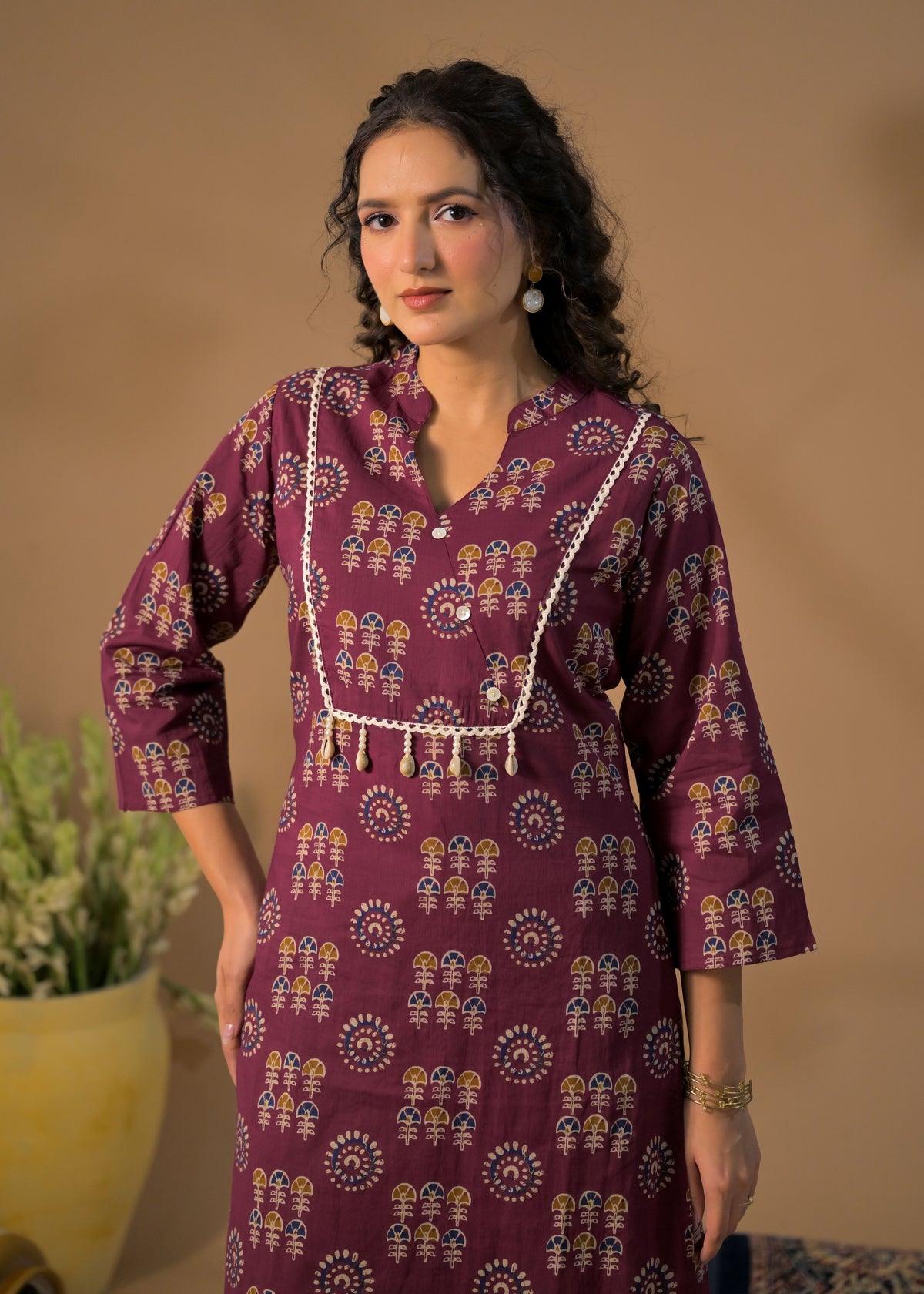 Women Bandhani Print 2-Piece Kurti Pant Set