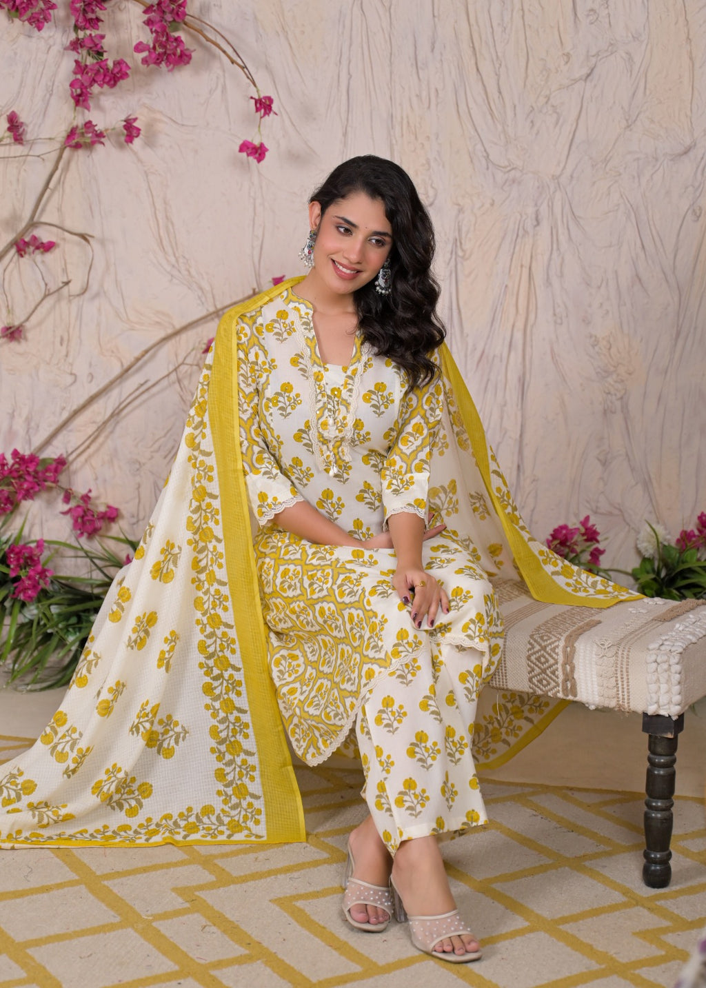 Printed Straight Kurta Pant Set with Dupatta