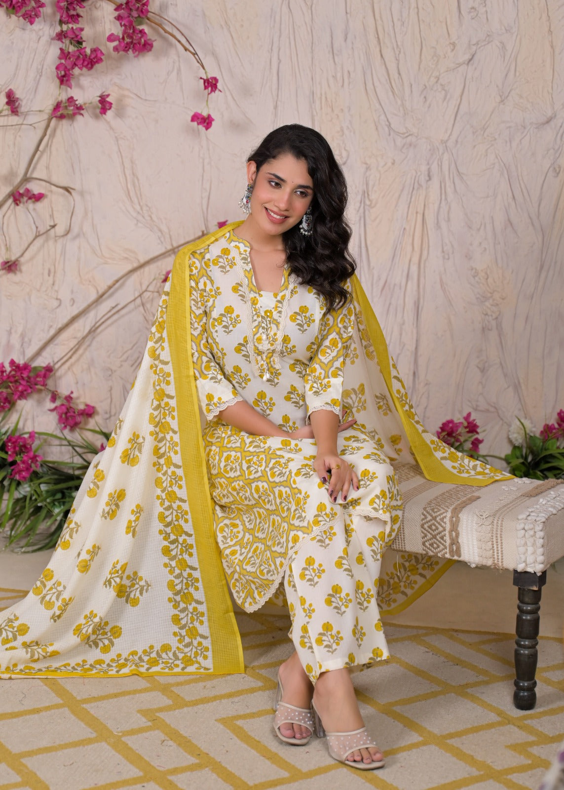 Printed Straight Kurta Pant Set with Dupatta