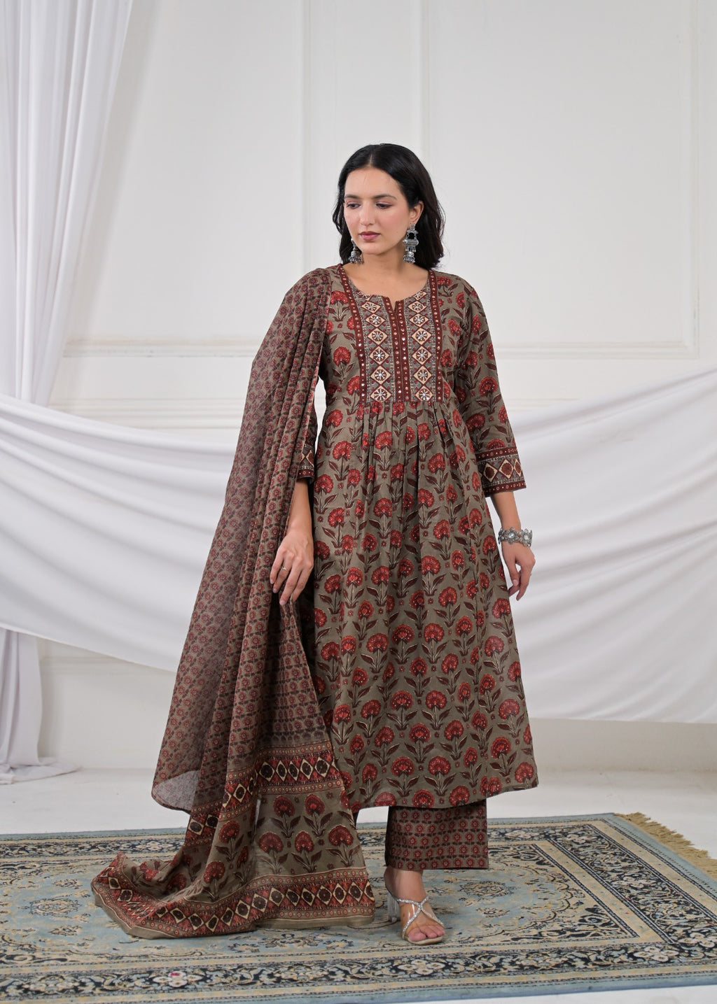 Women Yoke Embroidered 3-Piece Kurta Pant Set