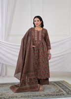 Women Yoke Embroidered 3-Piece Kurta Pant Set