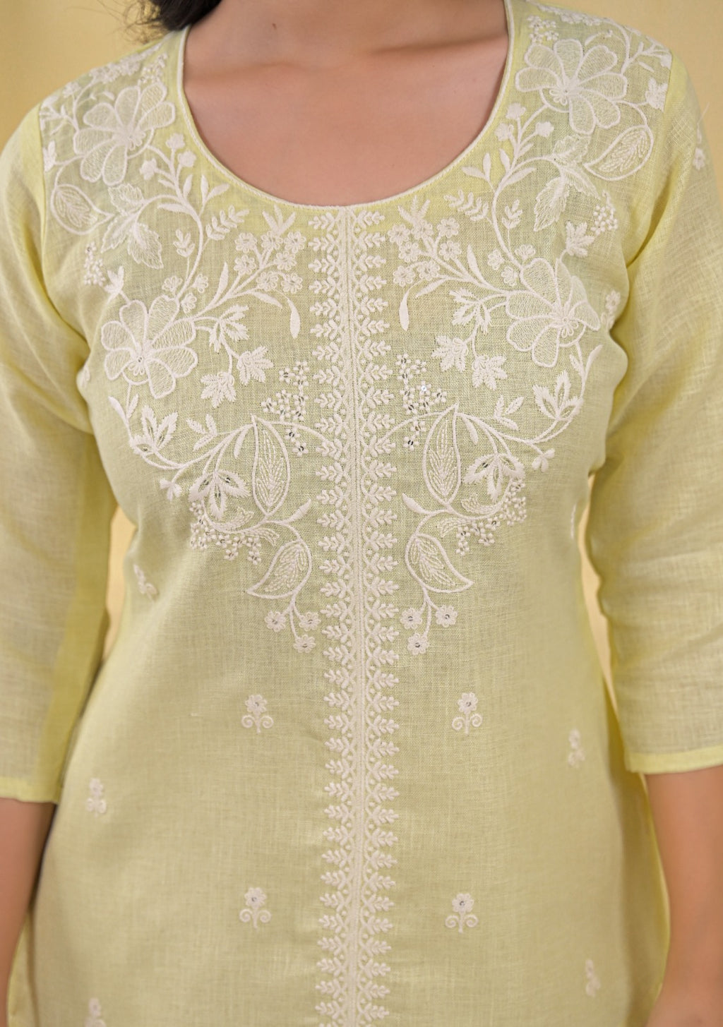 Women Chikankari Embroidered Ethnic Tunic Top