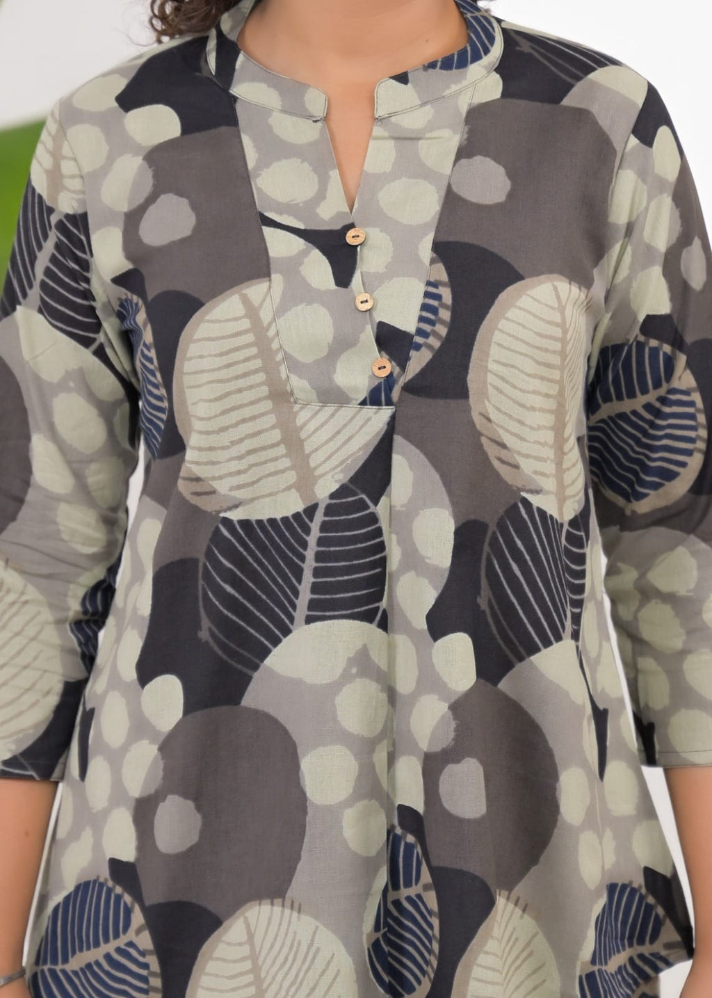 Women Abstract Leaf Print 2-Piece Co-Ord Set
