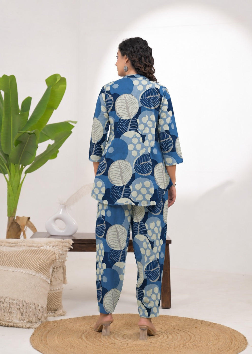 Women Abstract Leaf Print 2-Piece Co-Ord Set