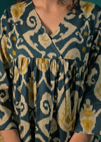 Ikat Print V-Neck Kurta Pant Set