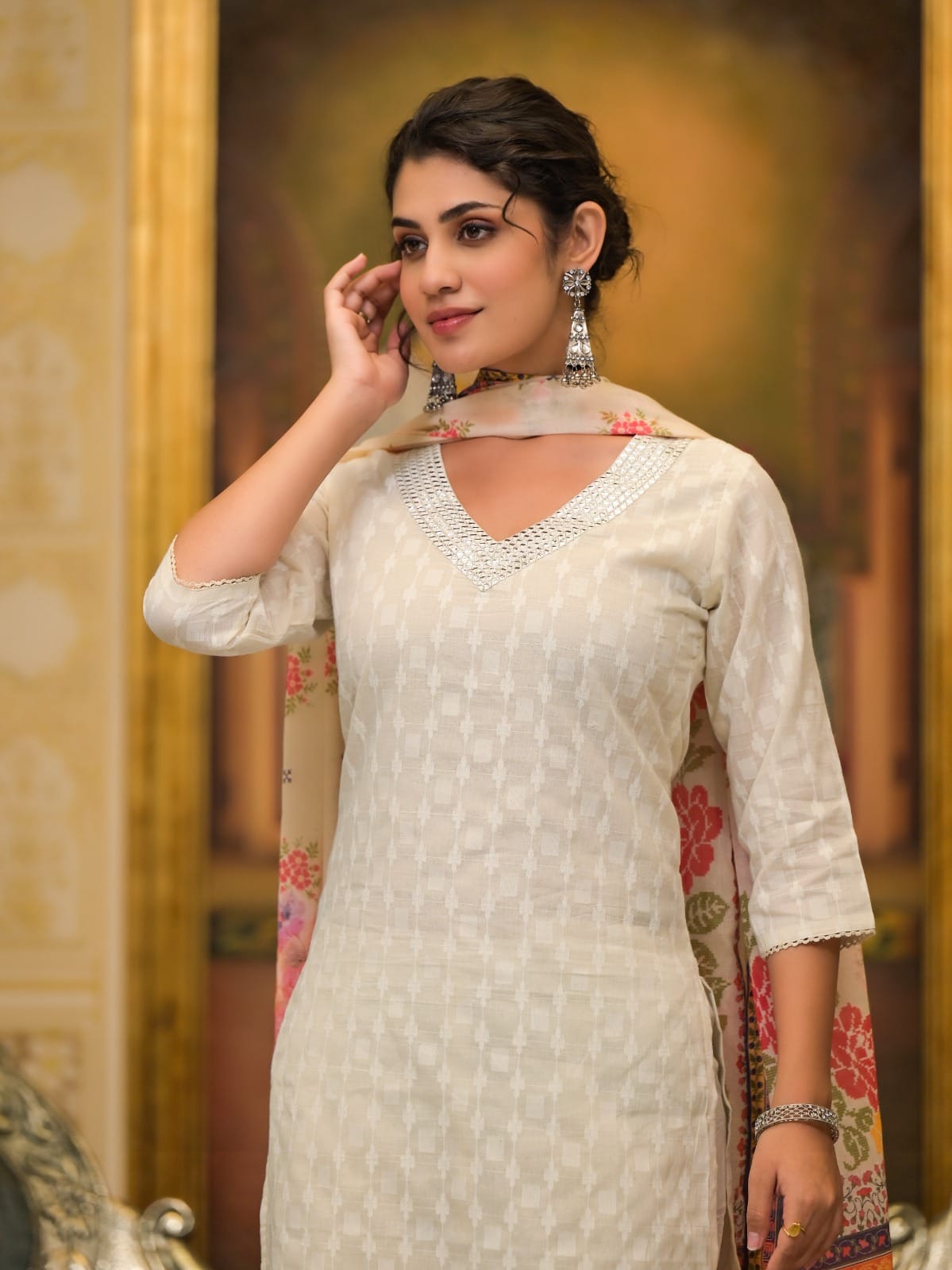 Printed Straight Kurta Pant Dupatta Set