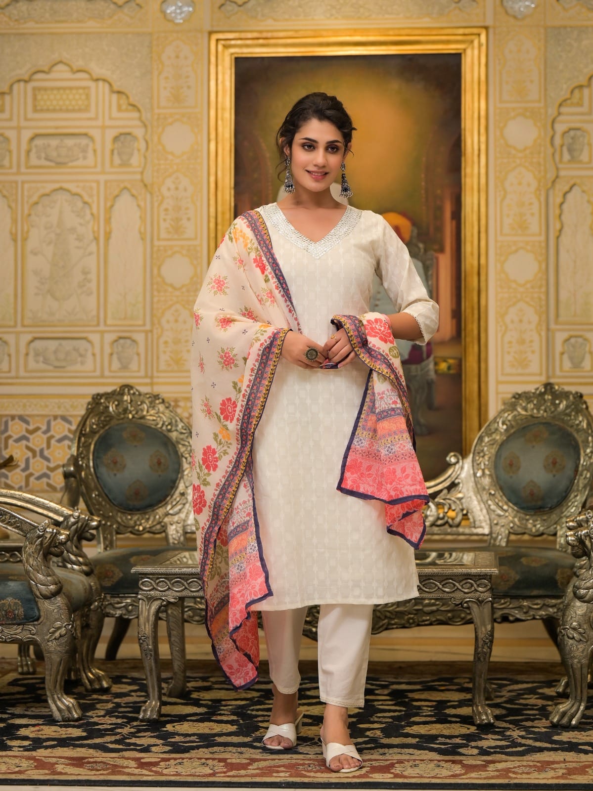Printed Straight Kurta Pant Dupatta Set