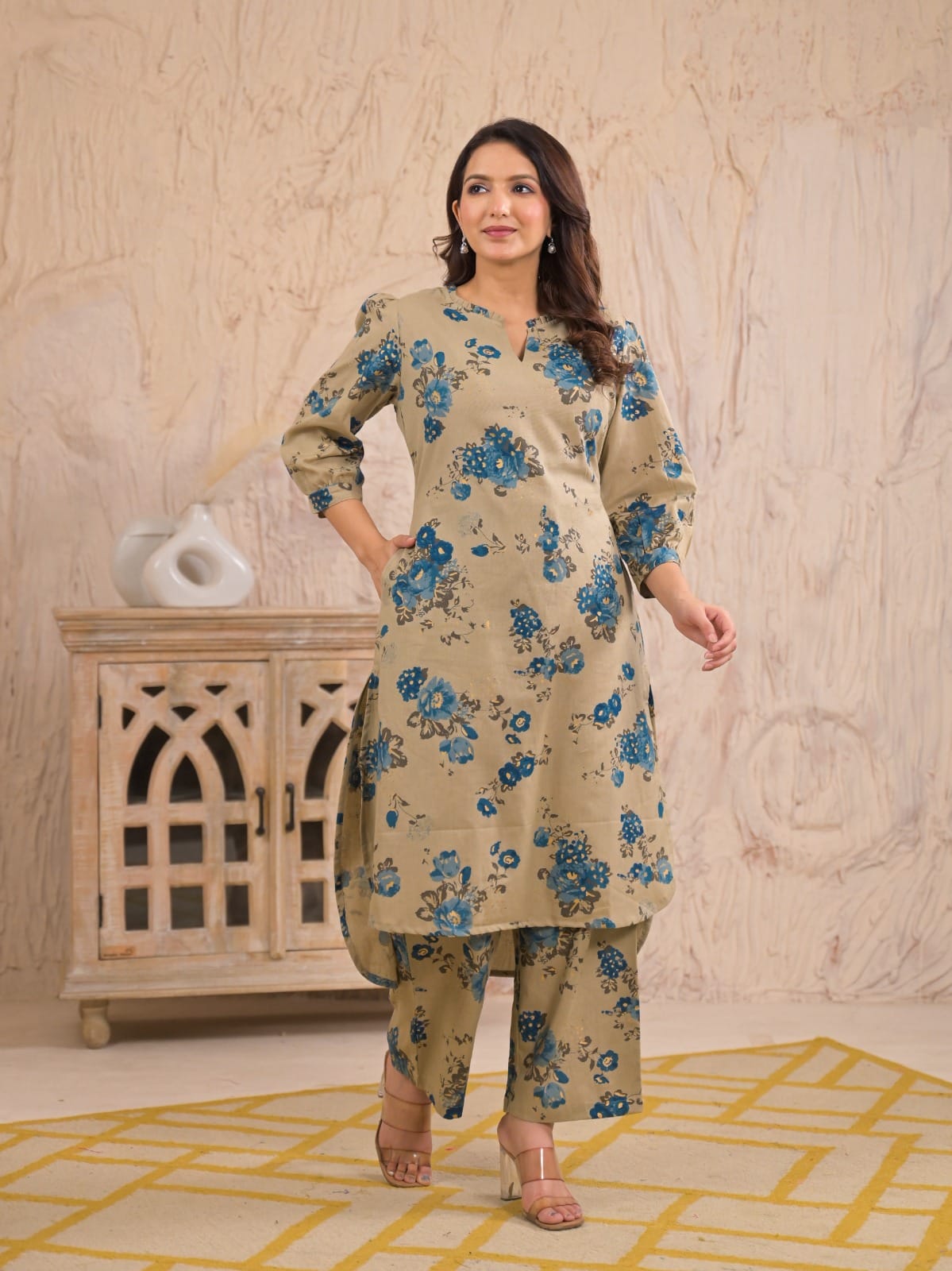 Floral Printed Straight Kurta Pant Set