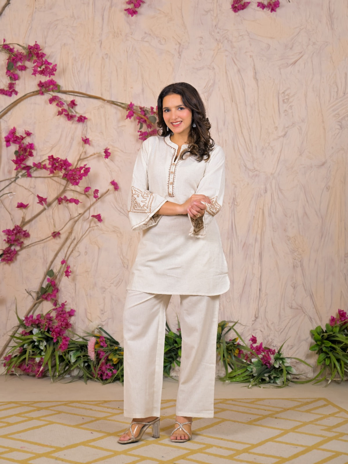 Embroidered Straight Kurta Pant Set
