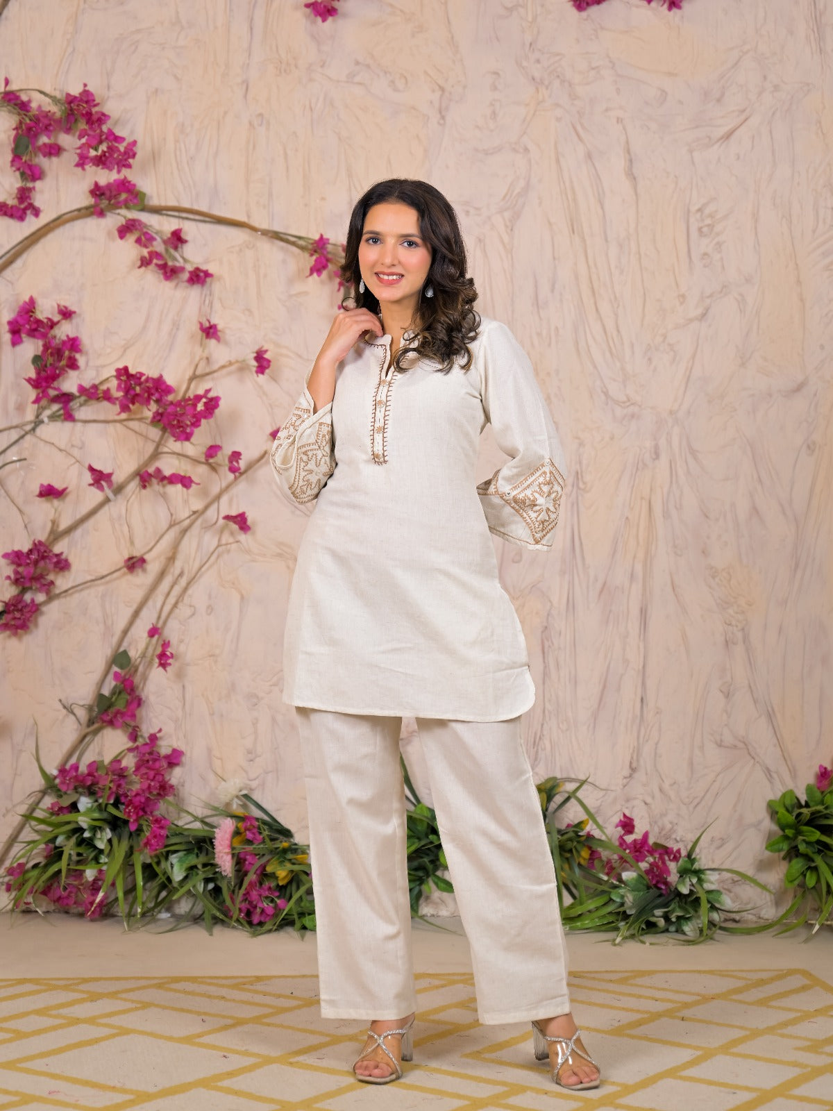 Embroidered Straight Kurta Pant Set