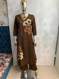 Floral Appliqué V-Neck Straight Kurta Pant Set