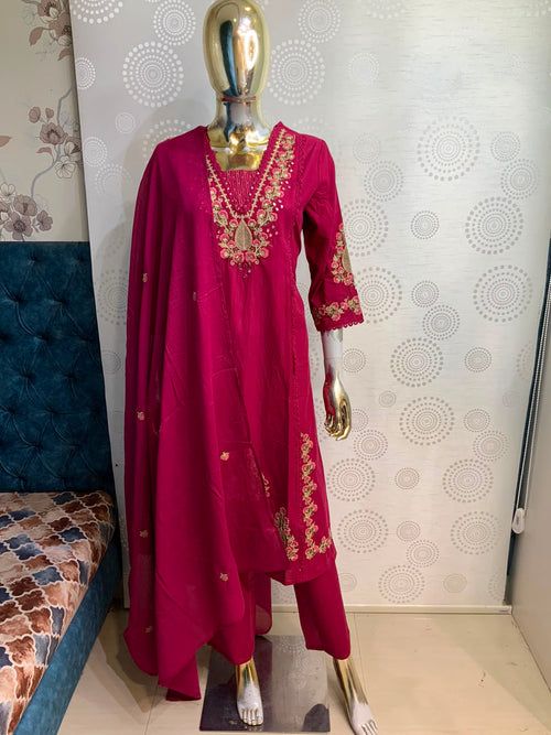 3-Piece Floral Embroidered Straight Kurta Pant and Dupatta Set
