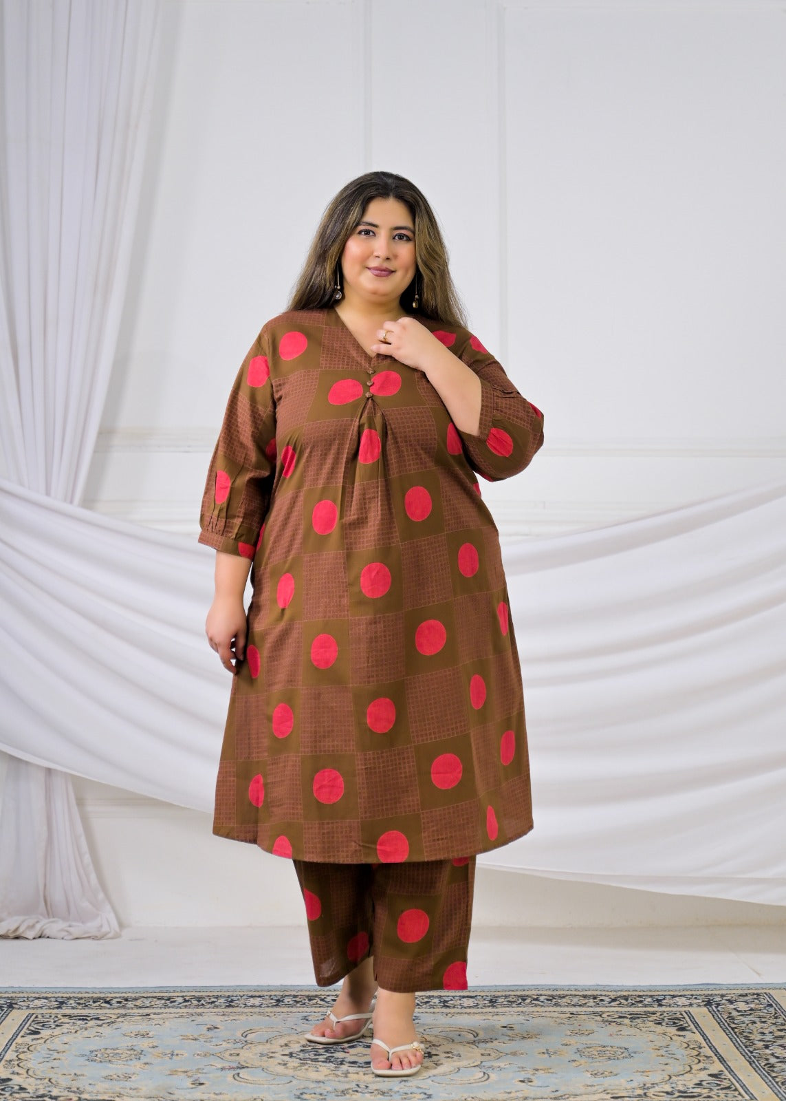 2-Piece Polka Dot Printed V-Neck Kurta and Pant Set