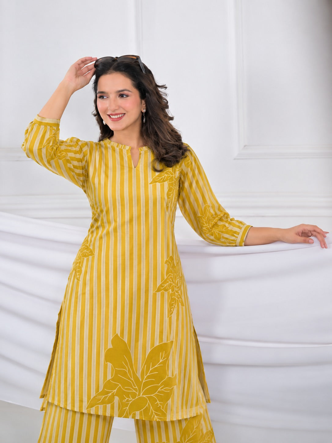 Striped Floral Motif 2 Piece Kurta Set